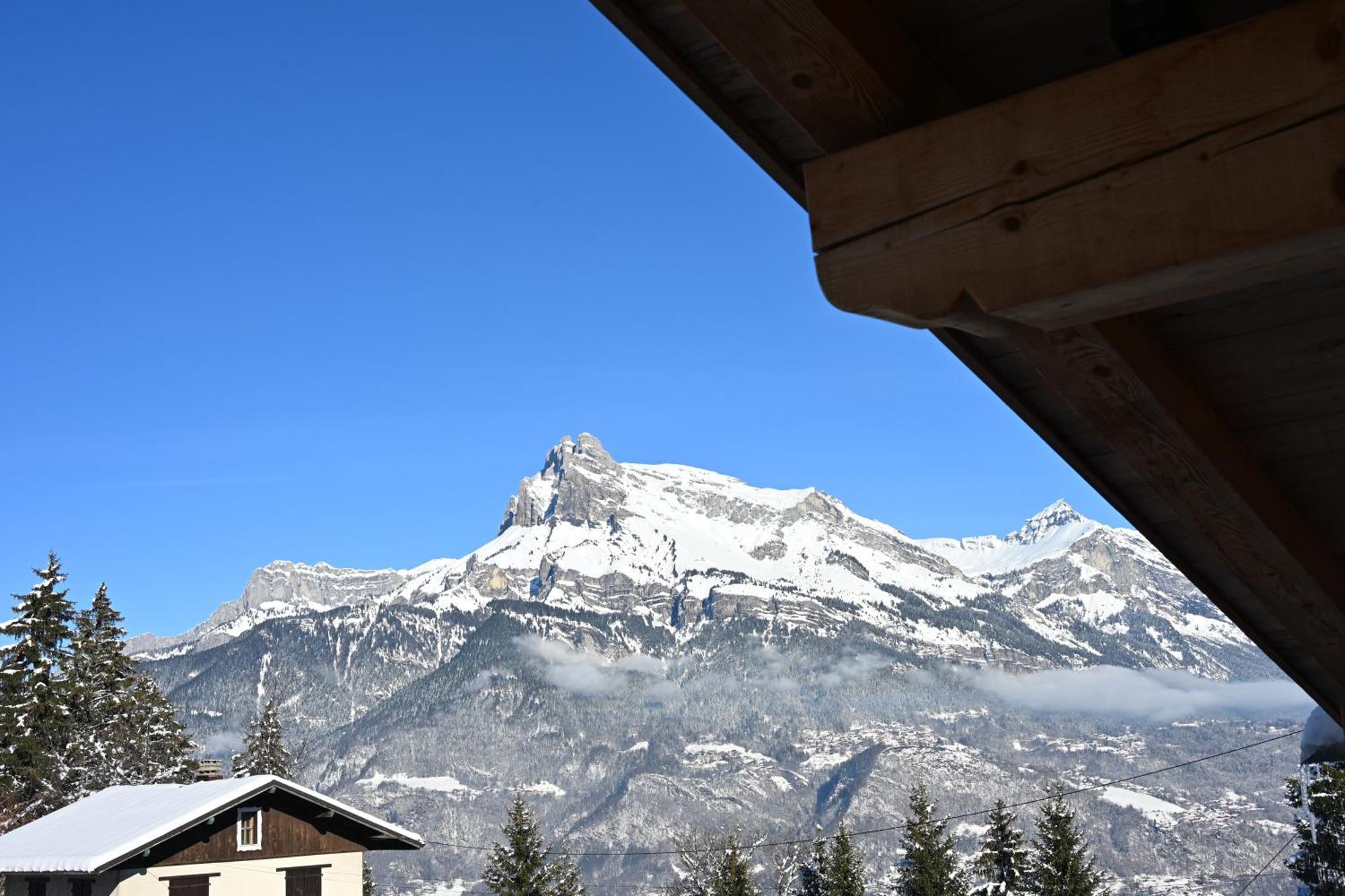 Chalet Montana كومْبلو المظهر الخارجي الصورة
